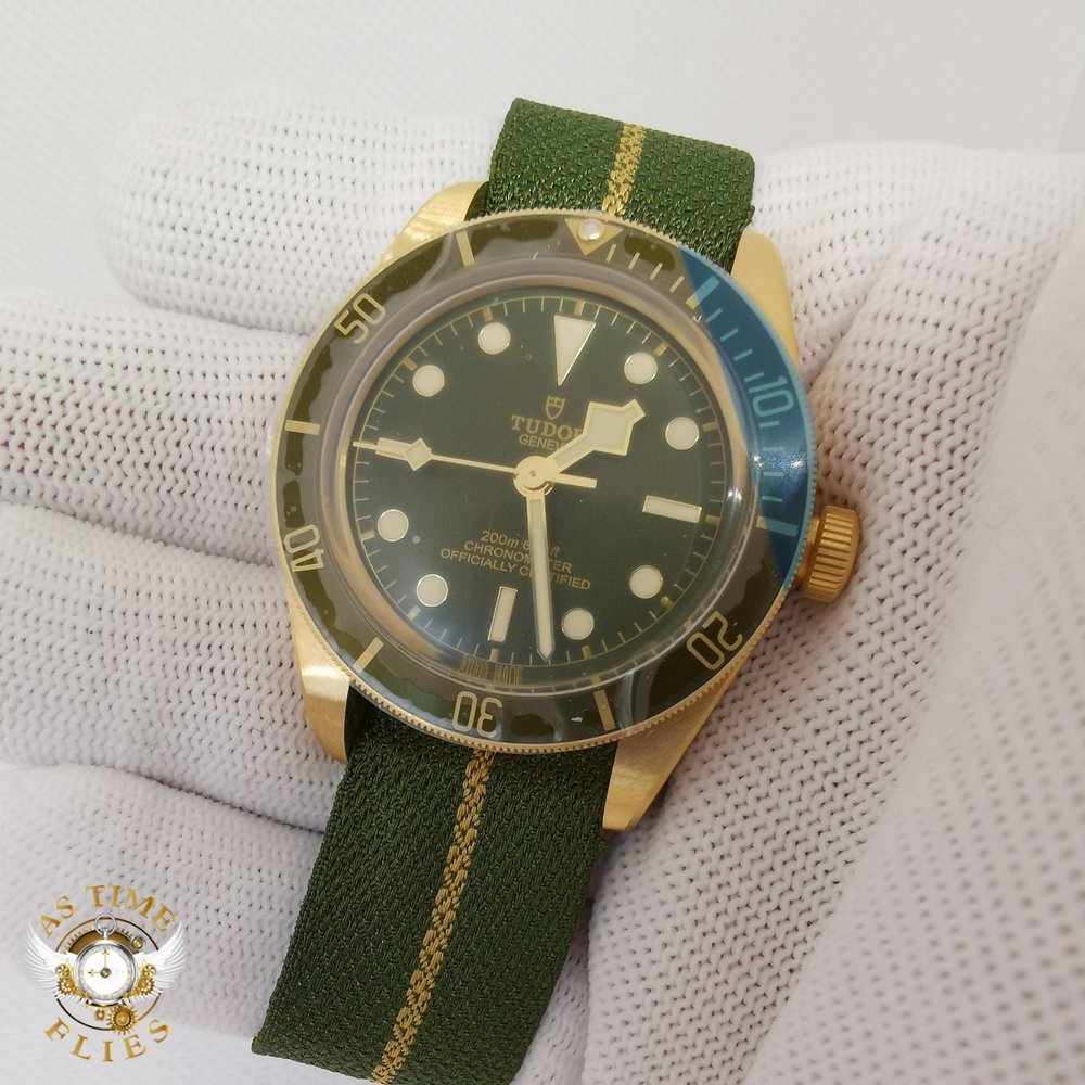 Tudor Black Bay 58 18k