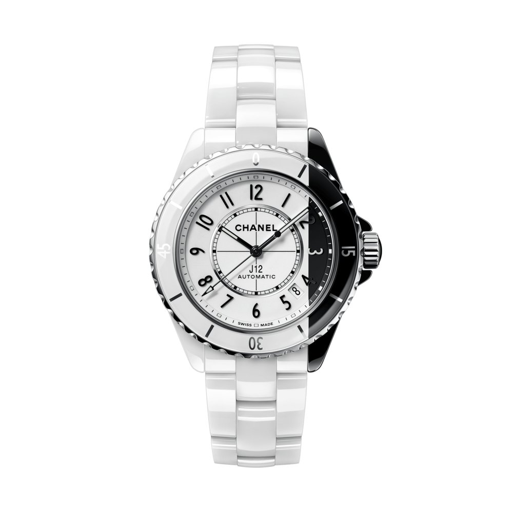 Chanel J12 Paradoxe