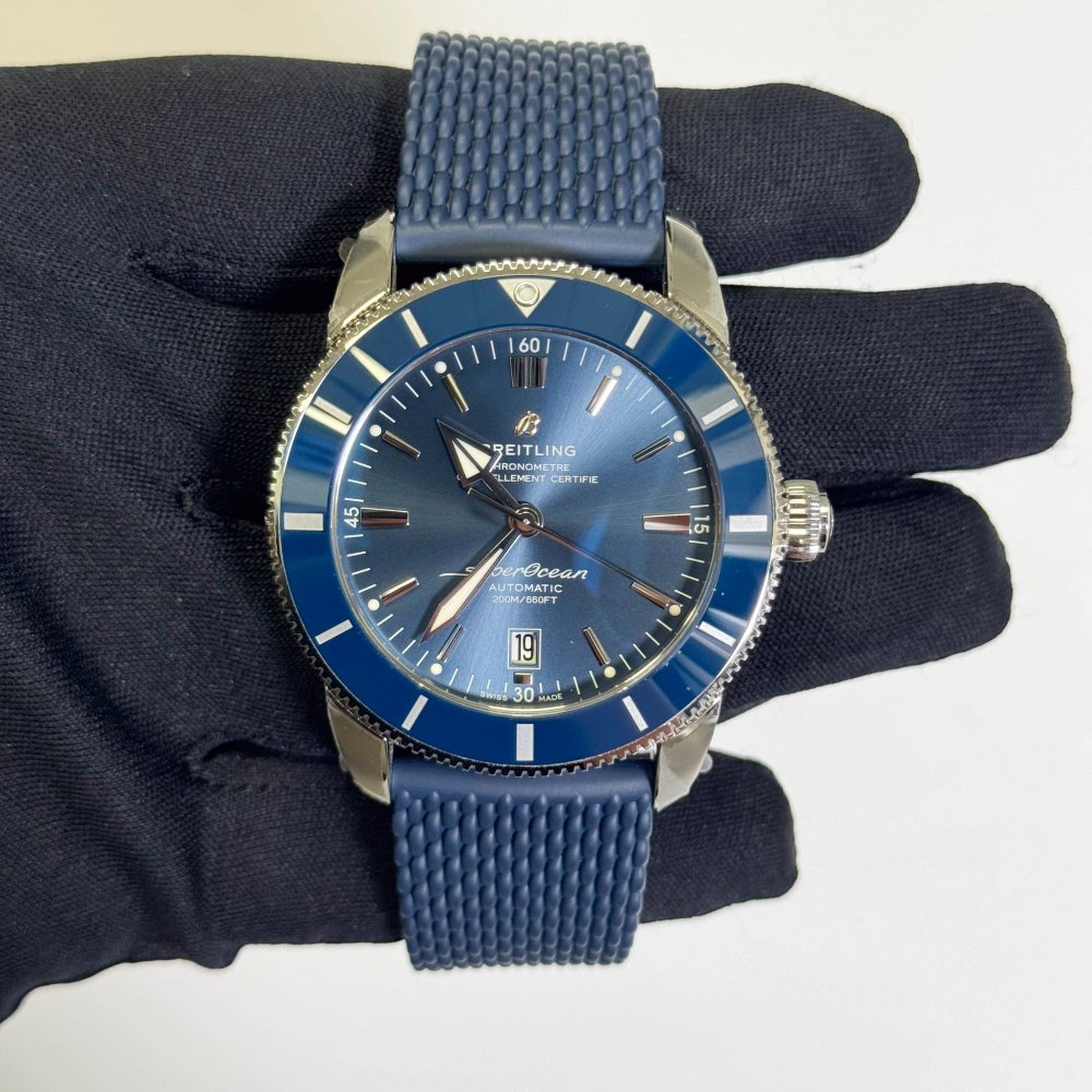 Breitling Superocean Heritage B20 Automatic 42