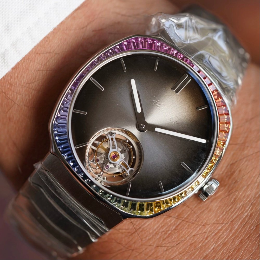 H. Moser & Cie Mayu Tourbillon
