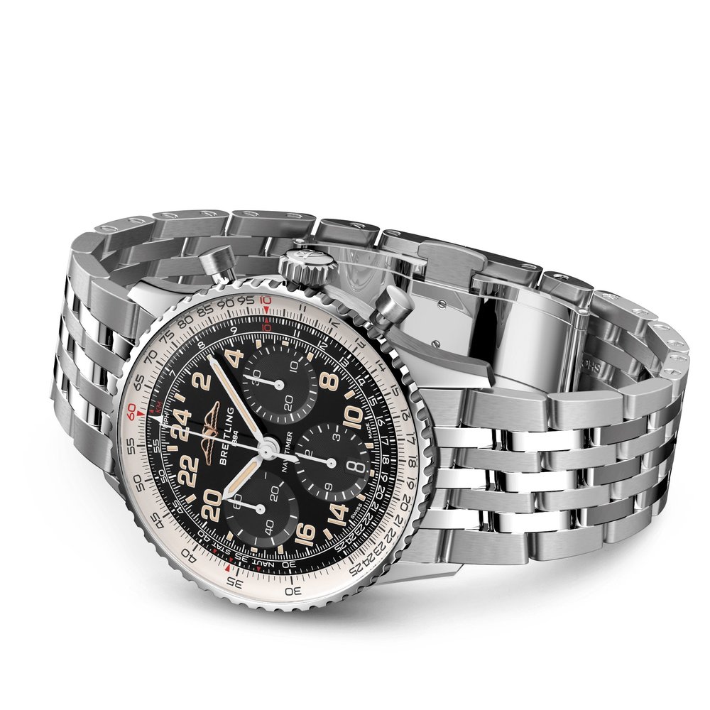 Breitling Navitimer B02 Chronograph 41 GMT