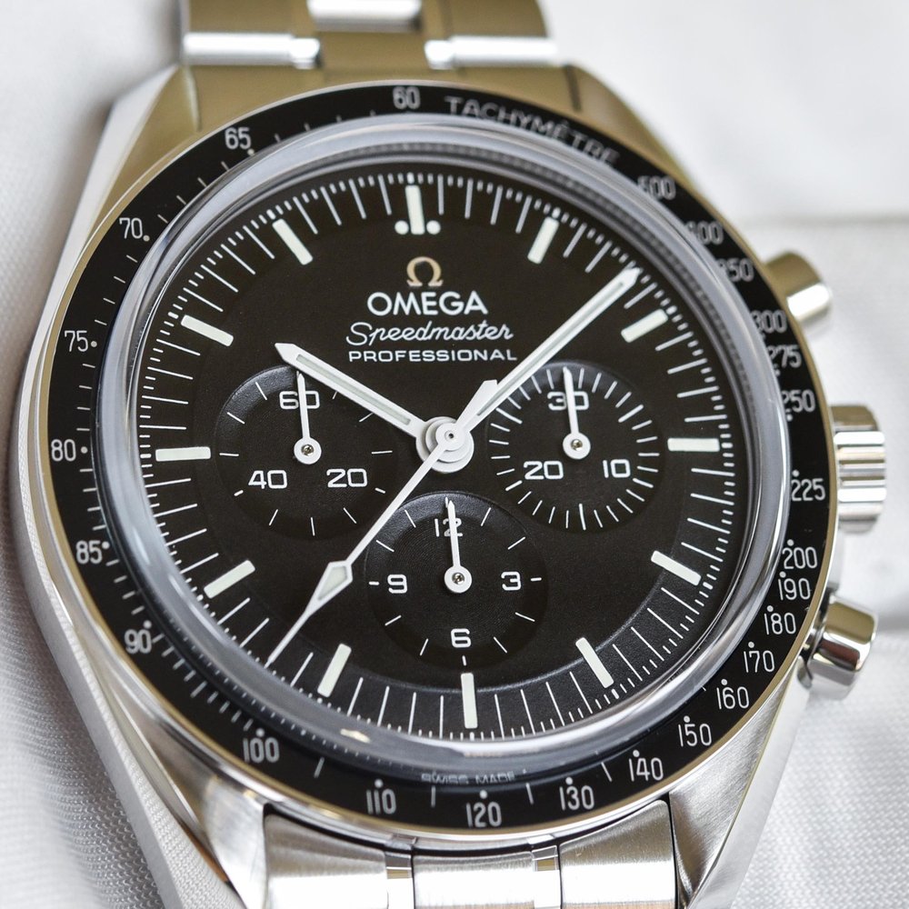 Omega Speedmaster Moonwatch Co-Axial Master Chronometer Chronograph 38mm Blue