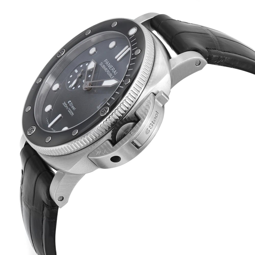 Panerai Submersible QuarantaQuattro ESteel