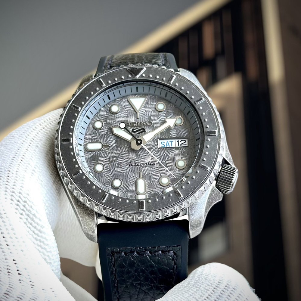 Seiko Seiko 5 Sports SRPE79K1