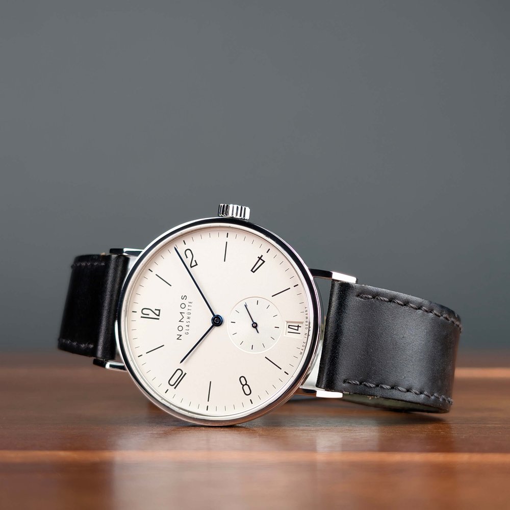Nomos Glashütte Tangomat Datum