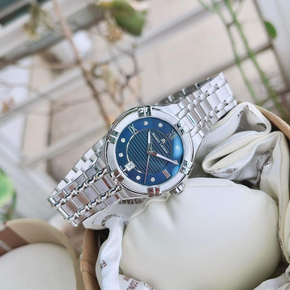 Maurice Lacroix Aikon Quartz