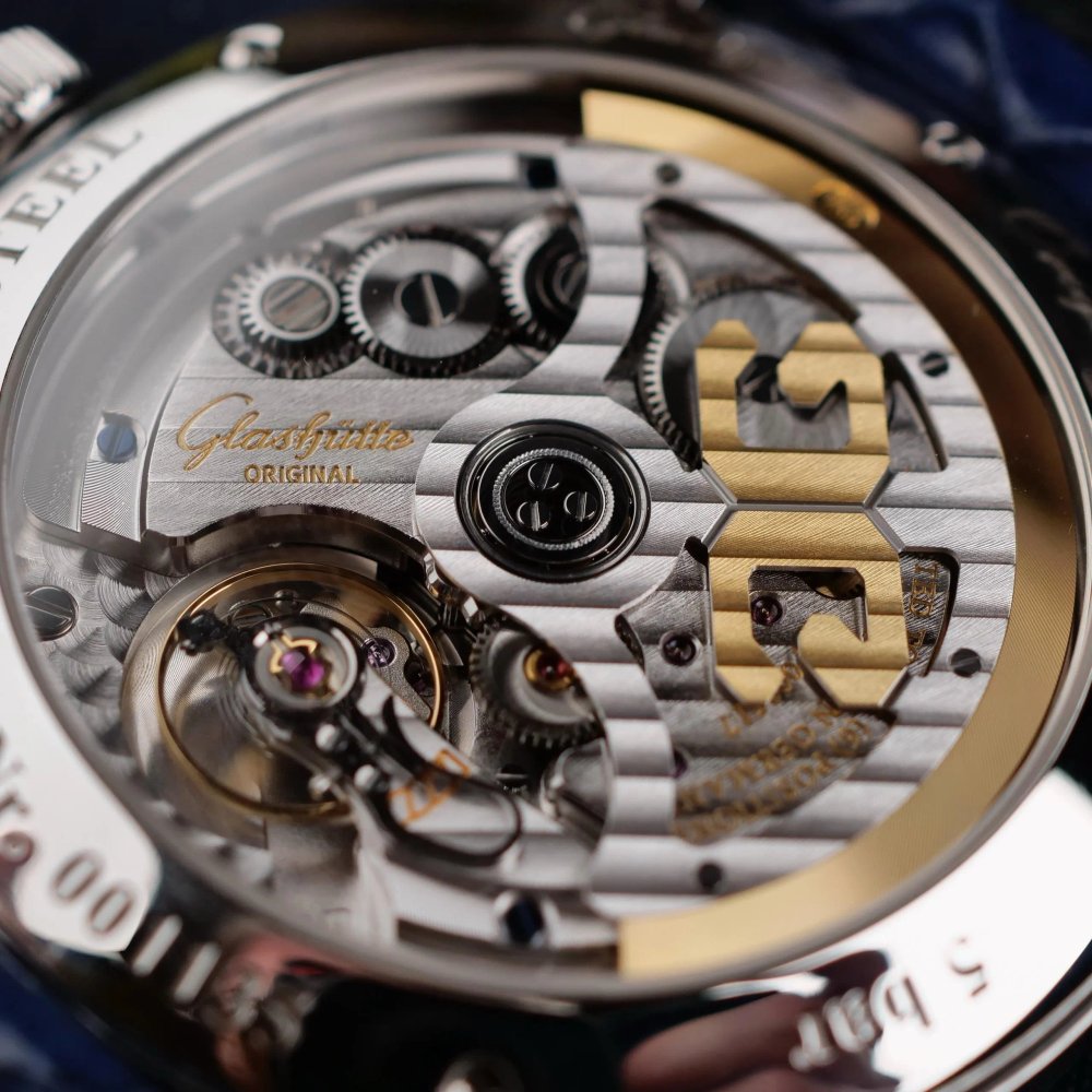 Glashütte Original Senator Panorama Date