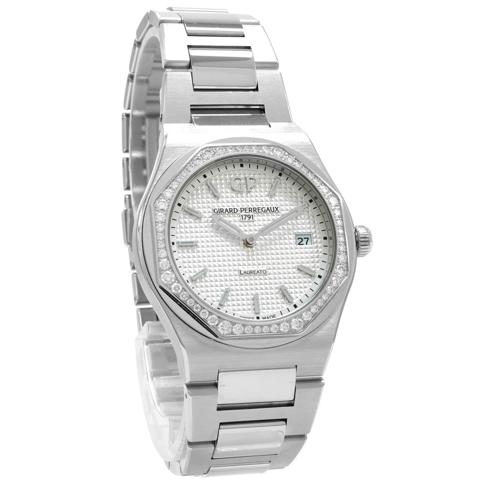 Girard-Perregaux Laureato 34mm Steel