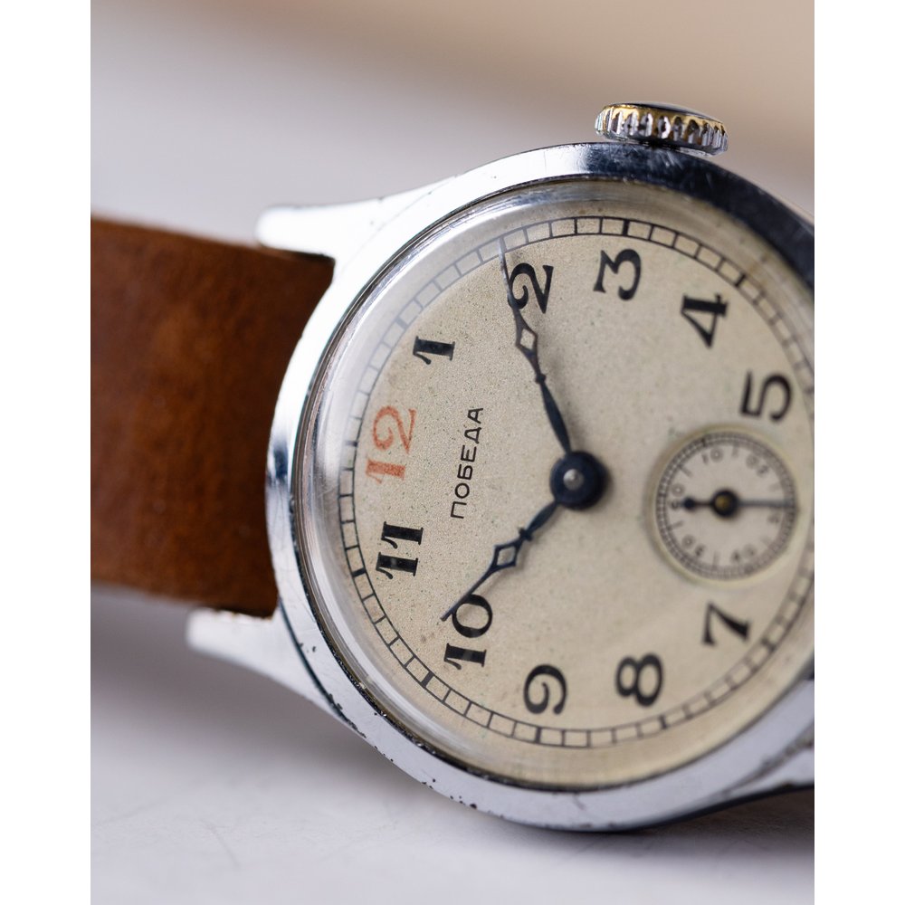Pobeda Classic Soviet Re-issue Red Star
