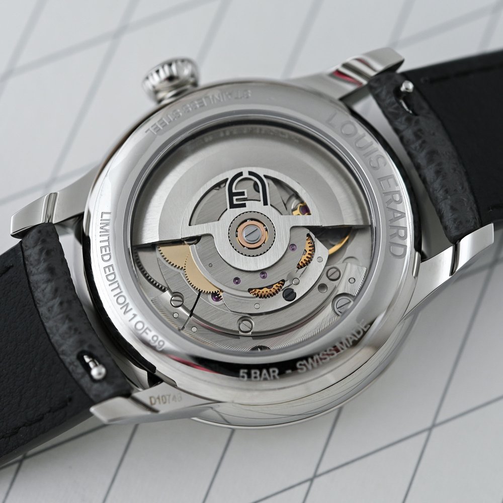 Louis Erard Excellence Regulator Enamel
