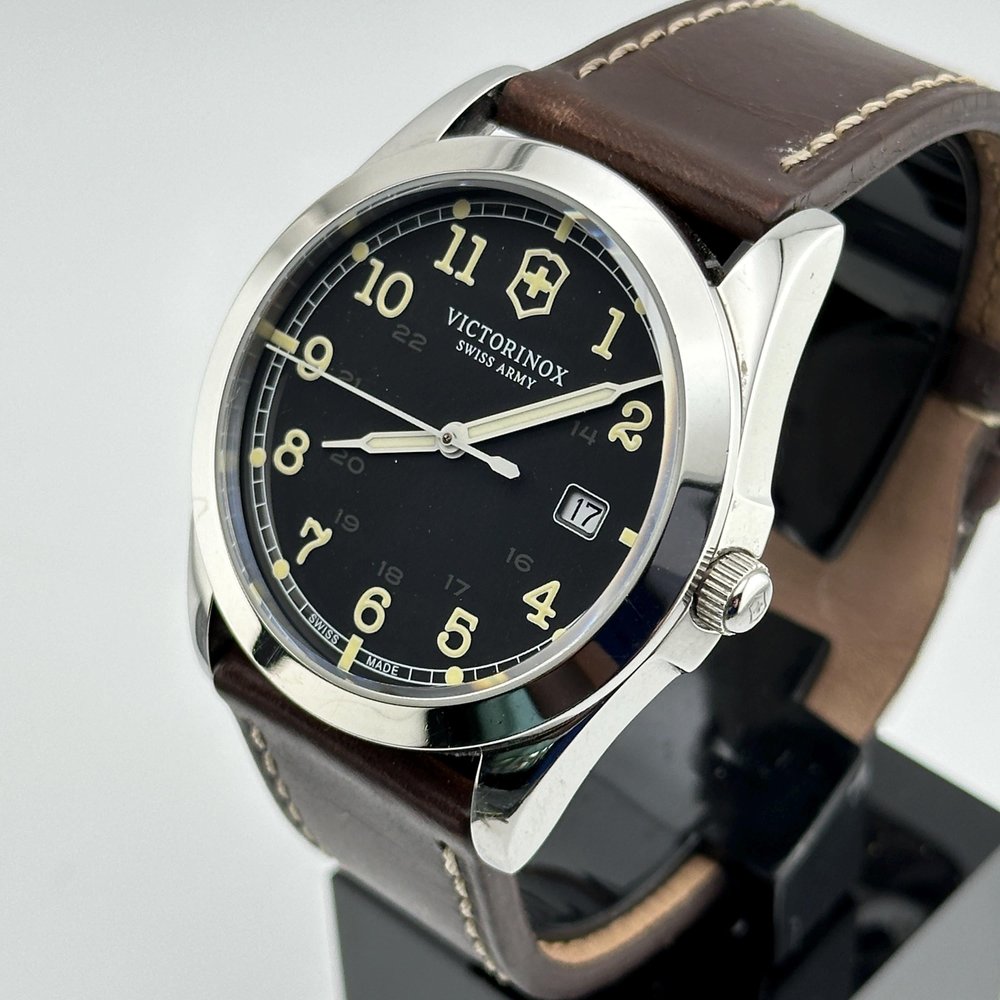 Victorinox Swiss Army Infantry