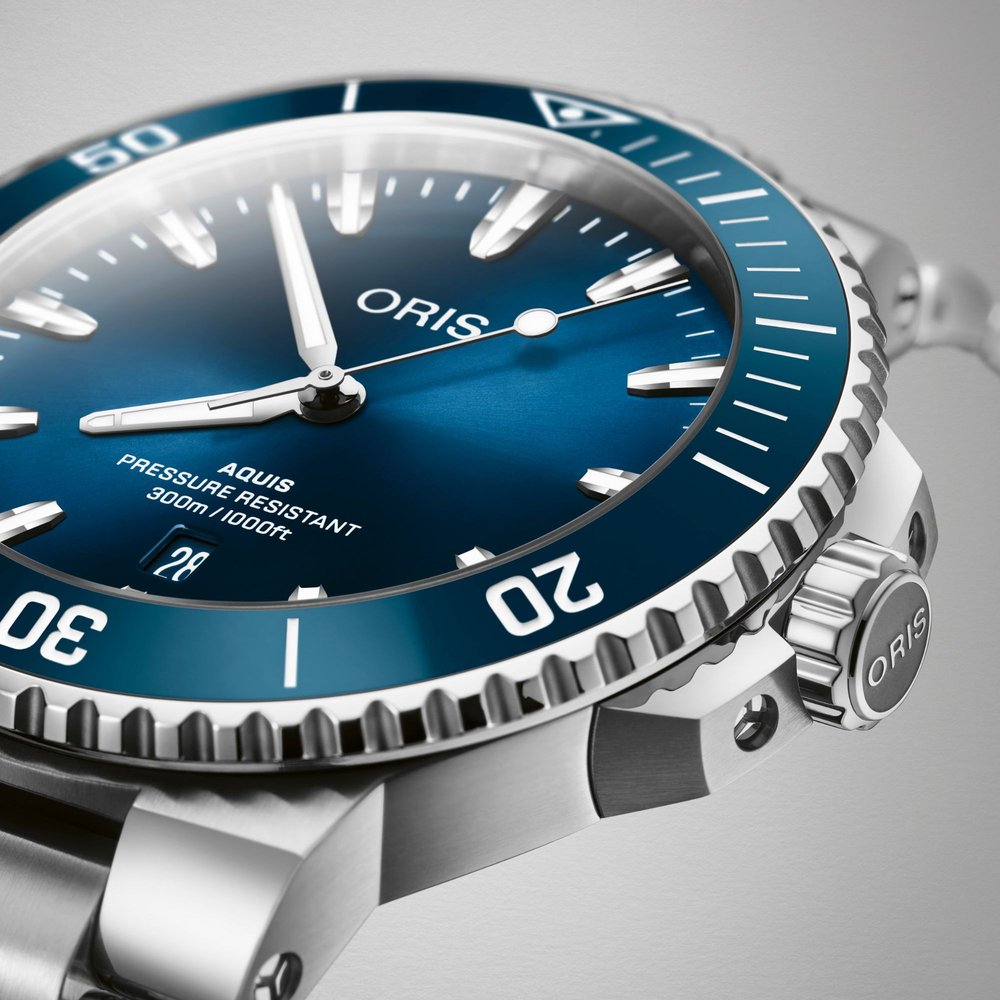Oris Aquis Date