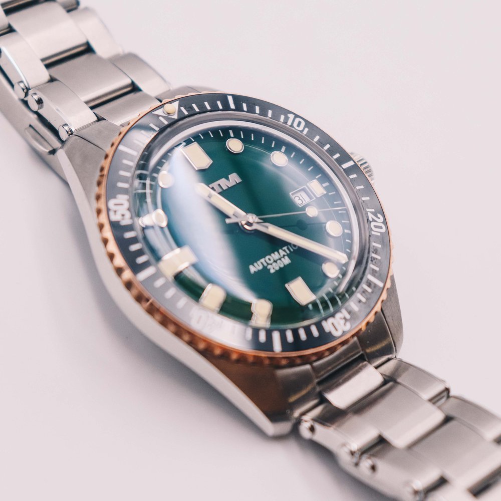 San Martin Cushion Diver
