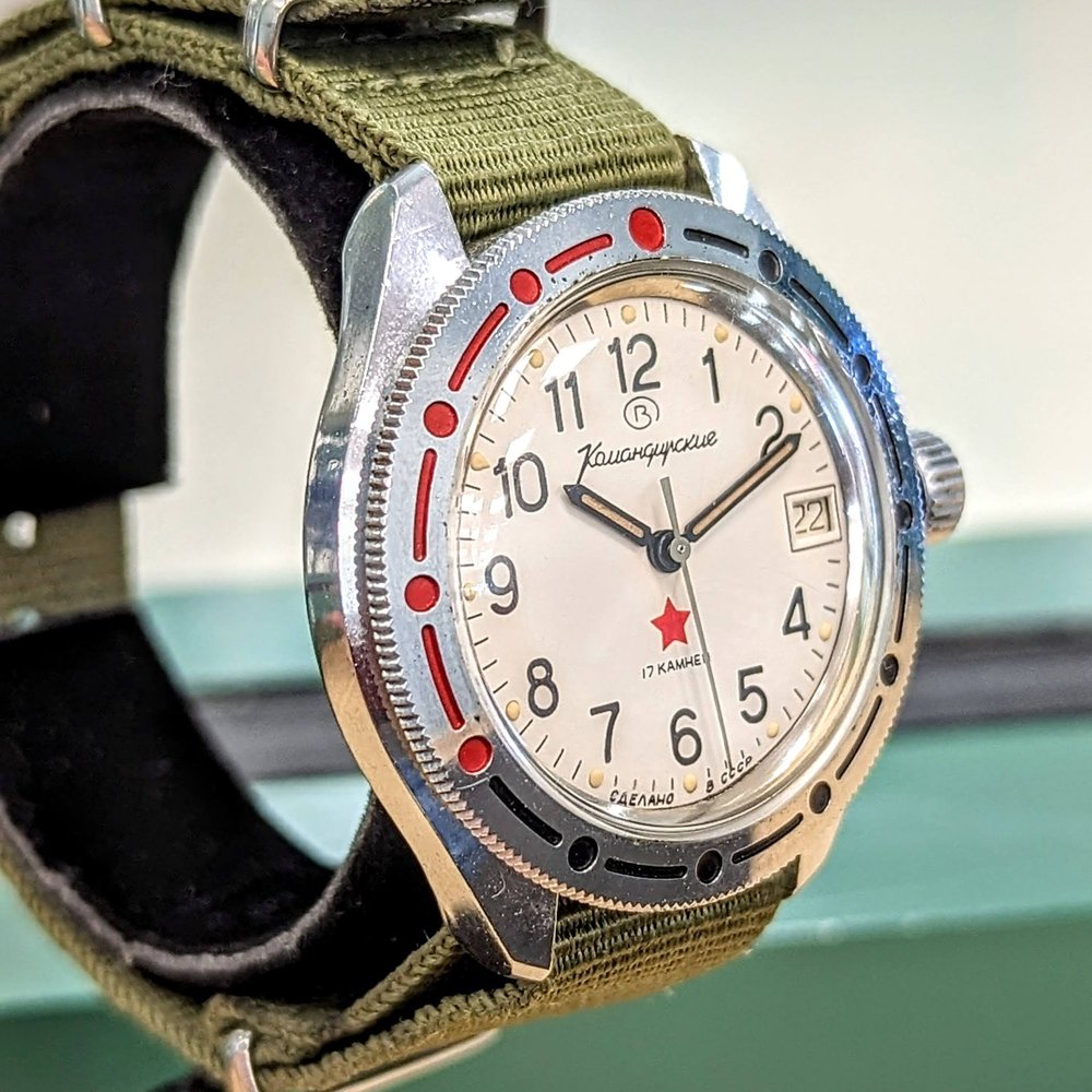 Vostok Komandirskie Retro Re-issue 2414A