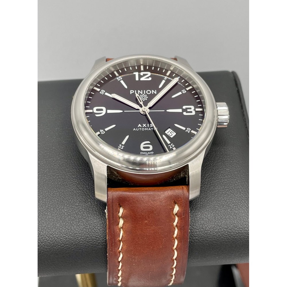 Pinion Axis Chronograph