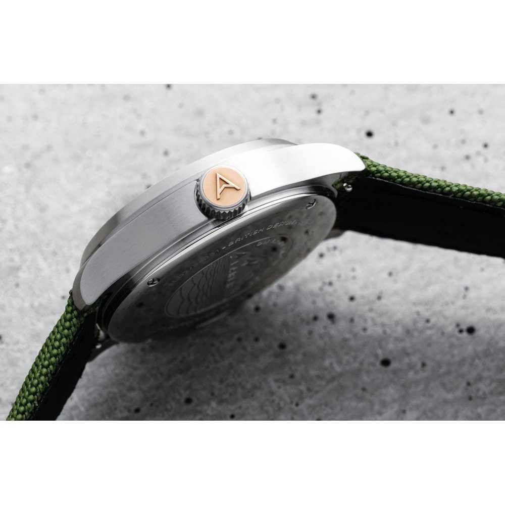 Farer Lomond II Field Watch