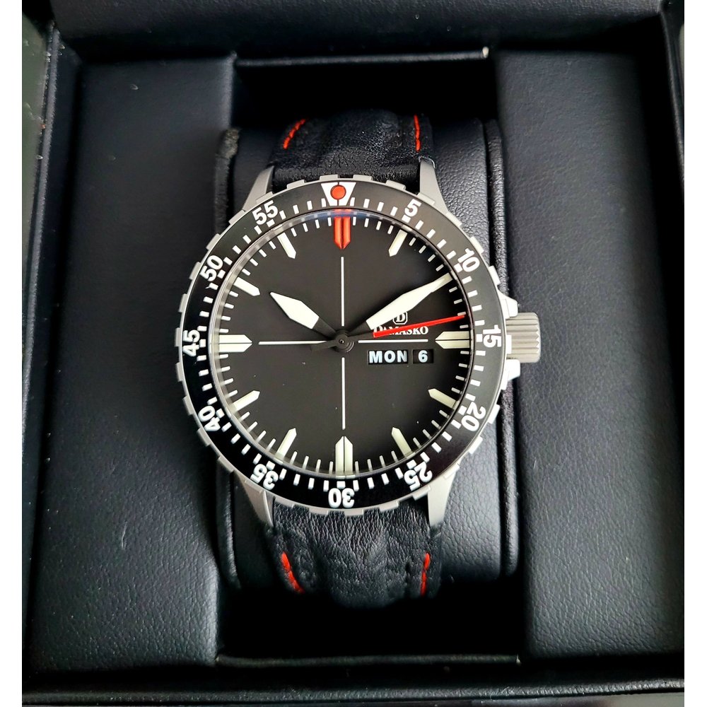 Damasko DA44 Black