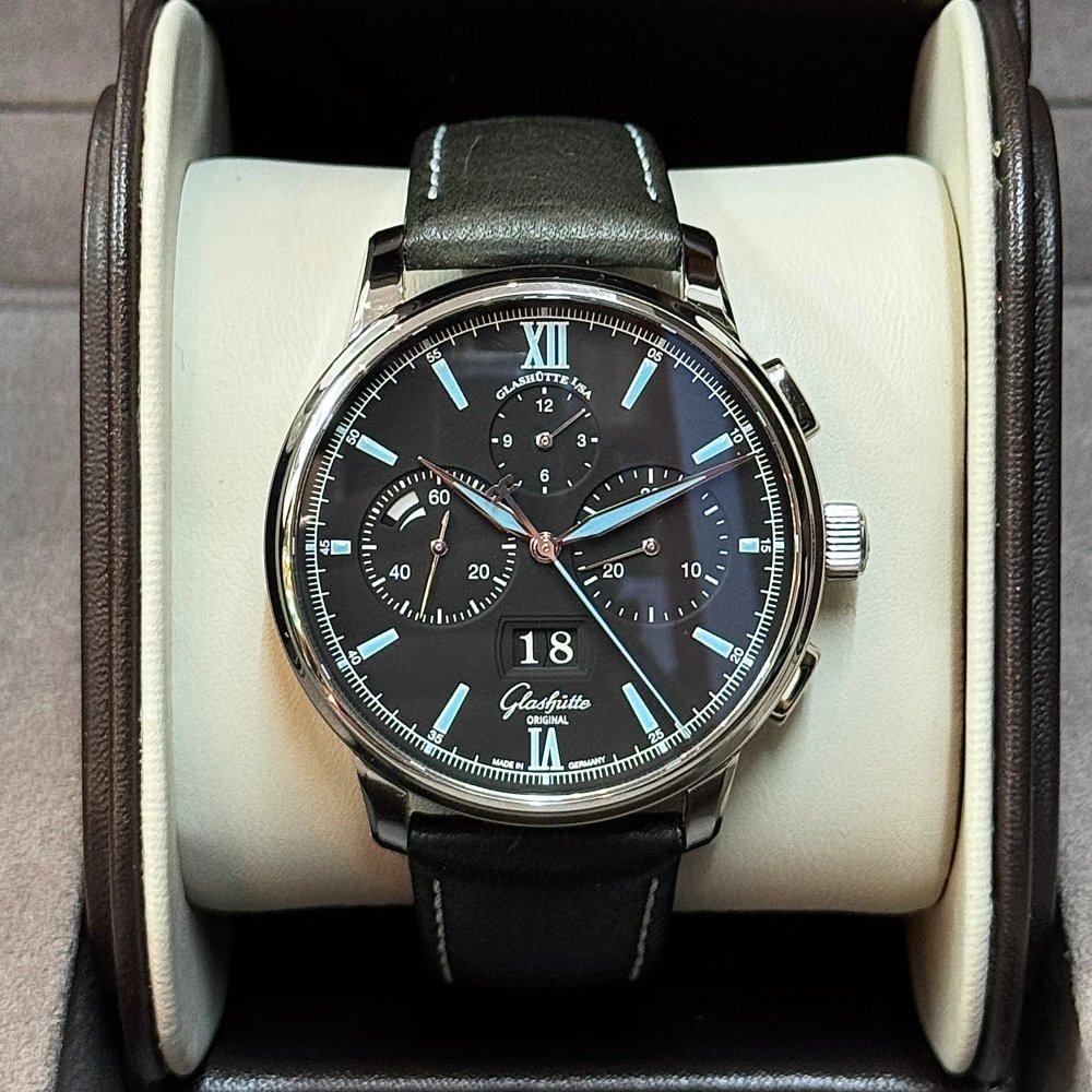 Glashütte Original Senator Chronograph Panorama Date