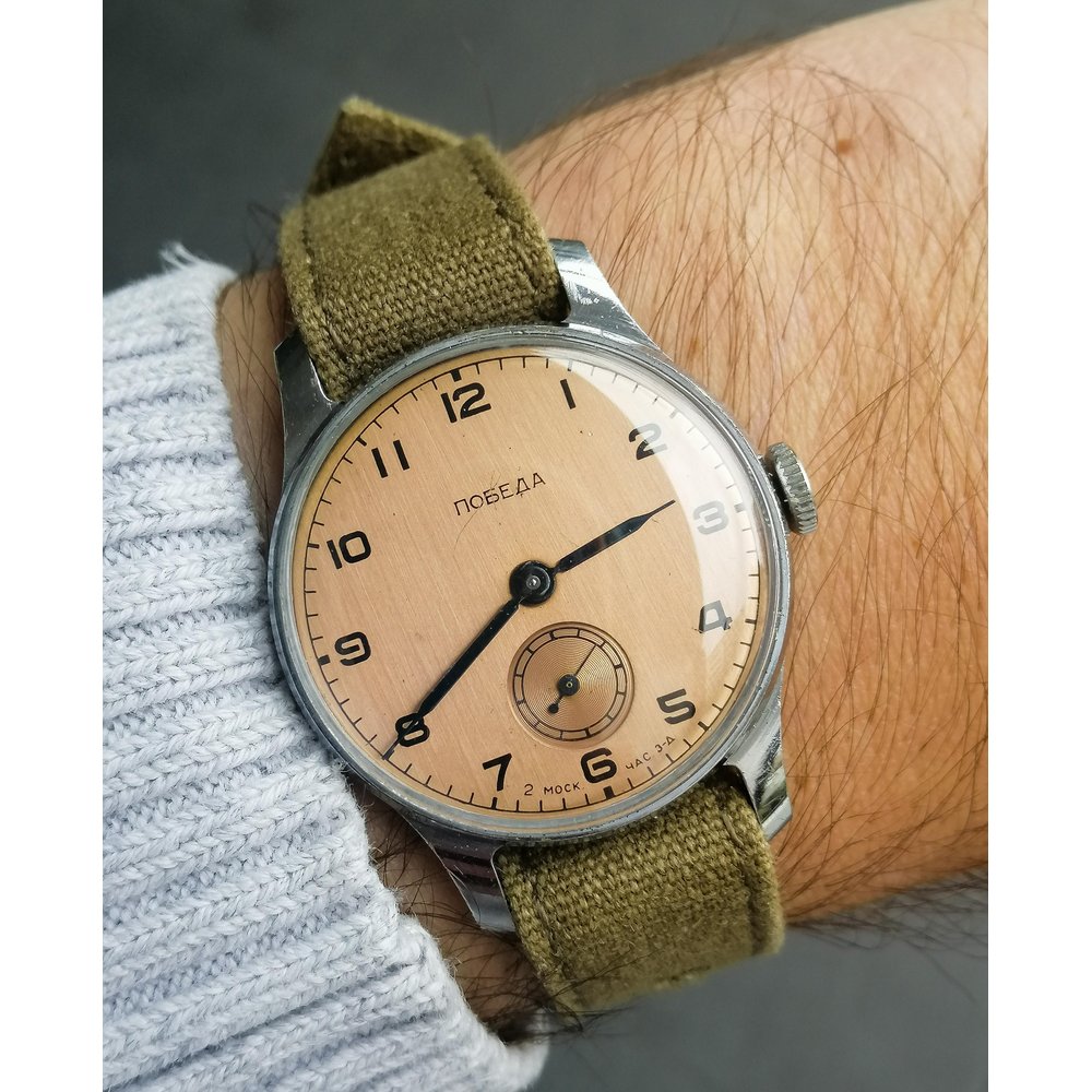 Pobeda Kremlin Dial
