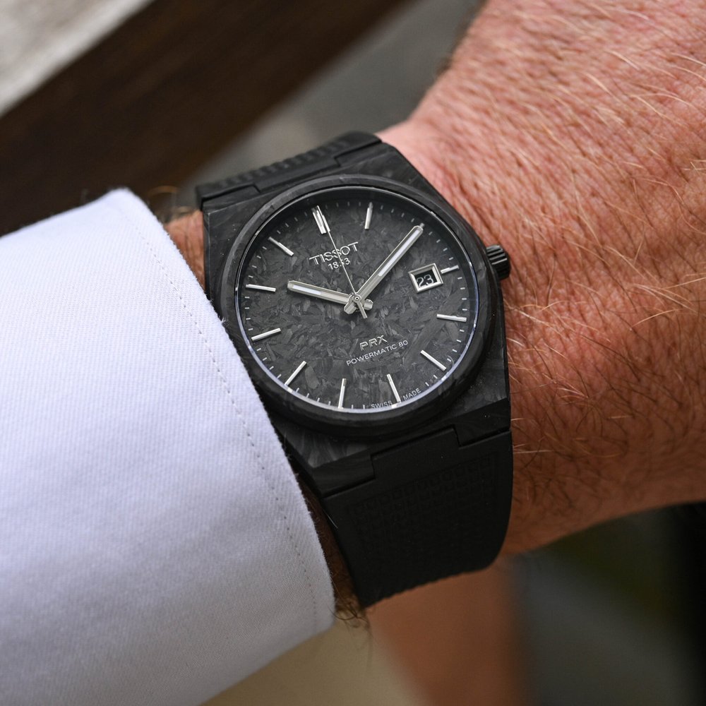 Fiyta Hunter — Black Dial 24H Date Automatic (40mm, Black Leather)