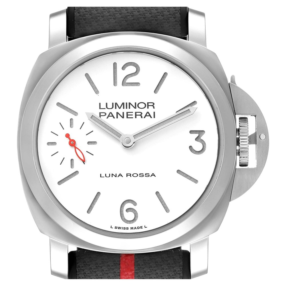 Panerai Luminor Luna Rossa GMT Carbotech 44mm