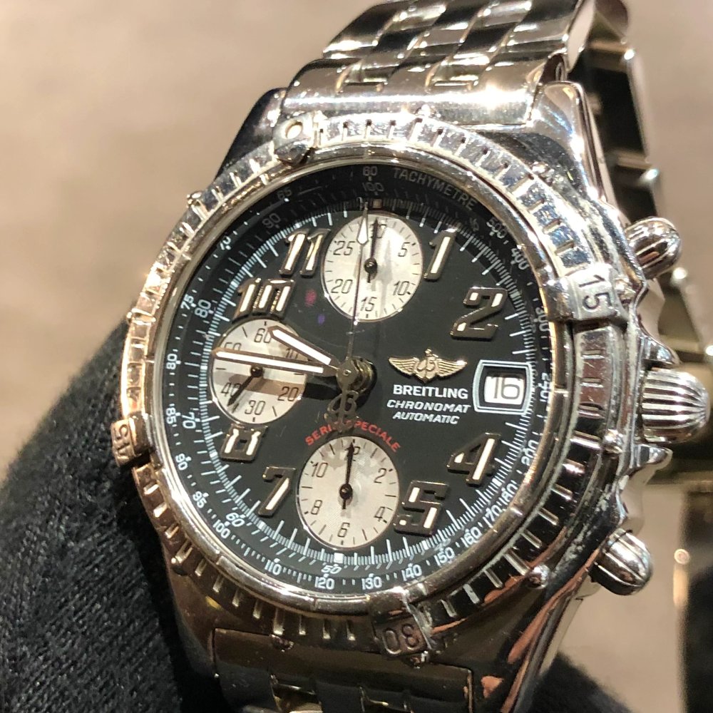 Breitling Windrider Chrono Shark