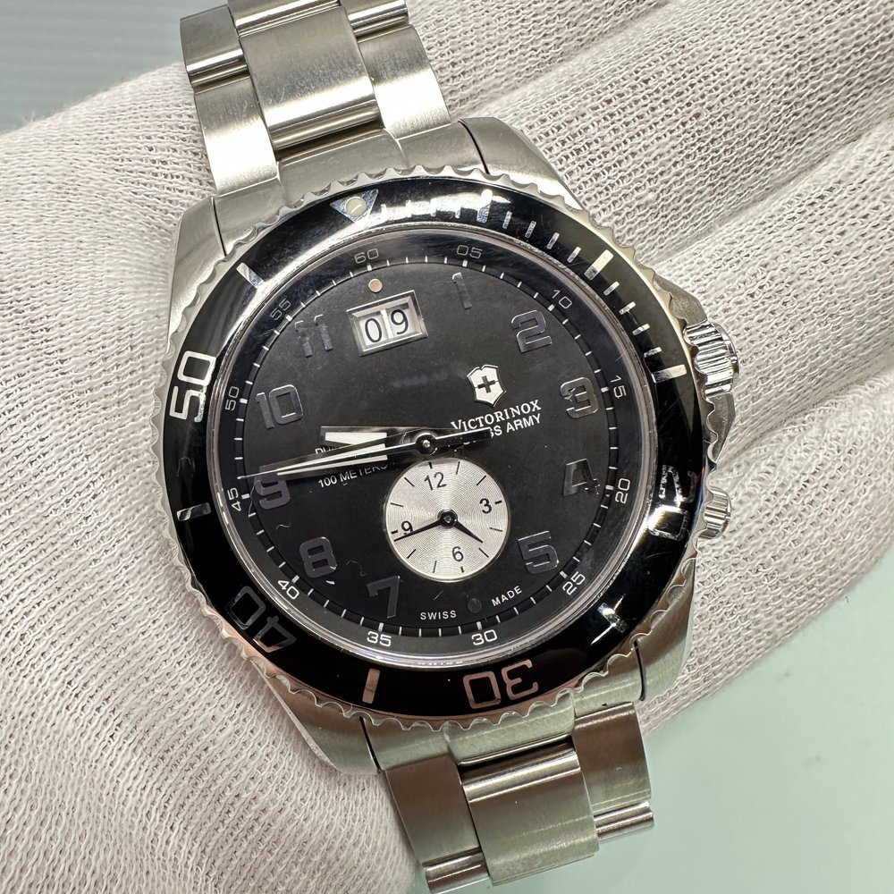 Victorinox Swiss Army Maverick Automatic
