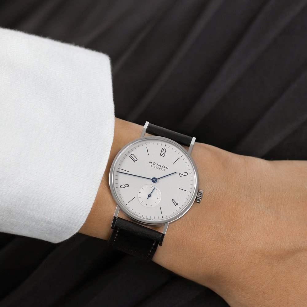 Nomos Glashütte Tangente 33