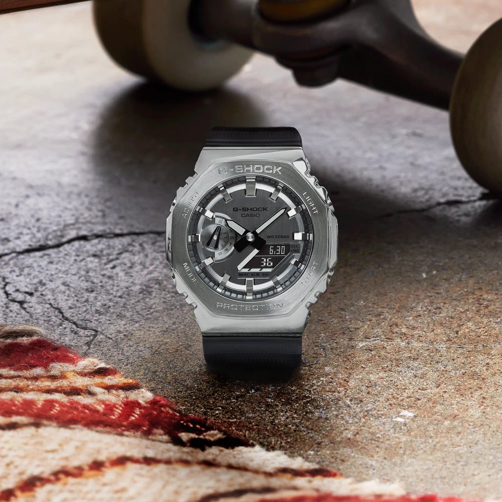 Casio G-Shock GM-2100-1A